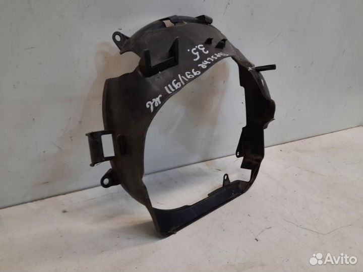 Воздуховод радиатора левый Porsche 911 991