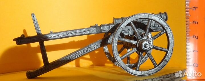 Коллекция пушек. Продаю