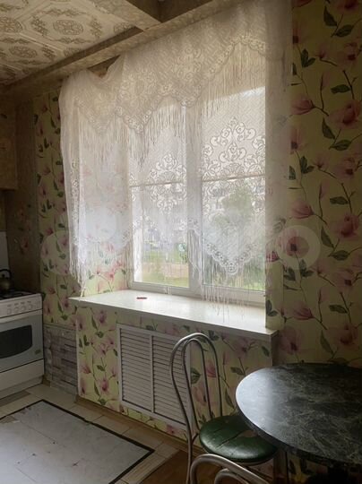 2-к. квартира, 56,5 м², 2/4 эт.