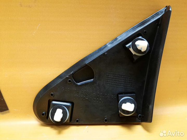 Уголок зеркала правый Kia Rio 3 2011-2017