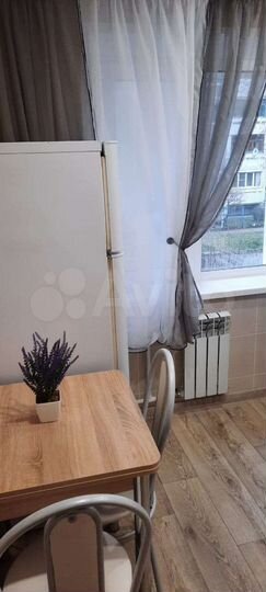 2-к. квартира, 42,1 м², 2/5 эт.