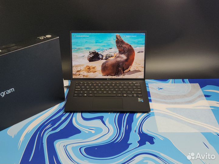 Премиальный LG Gram 14 IPS i7-1260P 16GB 512GB