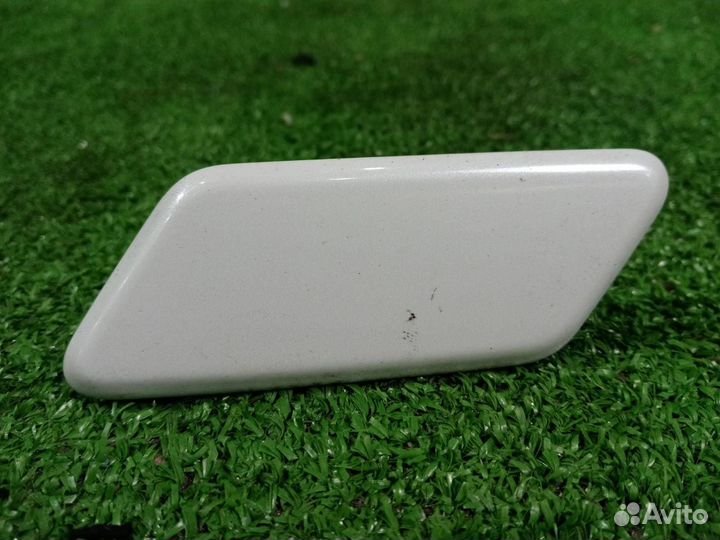 Крышка форсунки омывателя фар левая Subaru Legacy