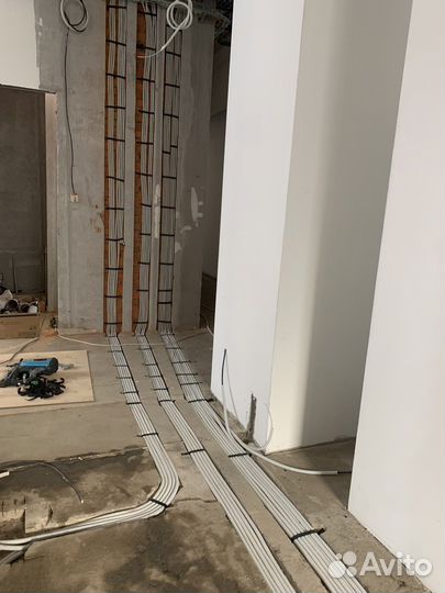 Электрик. Штробление стен под розетки, электрика