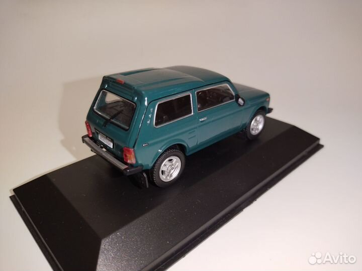 Niva Fora 4x4 Модель 1/43 Автолегенды #38