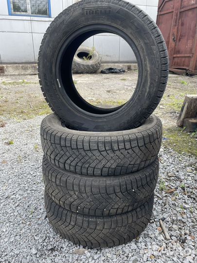 Pirelli Ice Zero FR 185/65 R15