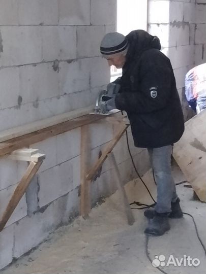 Разнорабочие