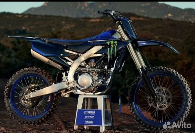 Новый мотоцикл Yamaha YZ250F 2022