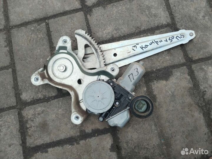 Стеклоподъемник задний правый таета камри V50 13г