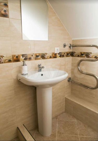 Комната 25 м², 2/2 эт.