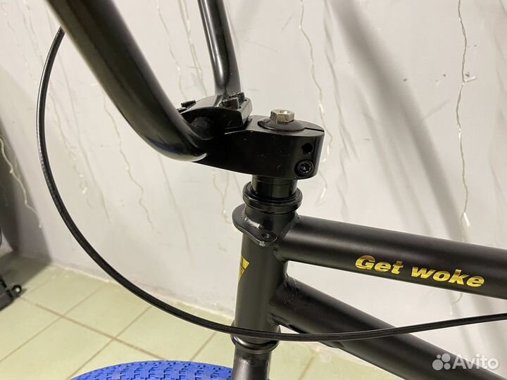 Трюковой велосипед bmx