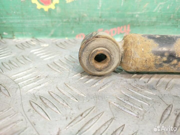 Амортизатор задний Kia Rio 1 универсал 1.5 2002