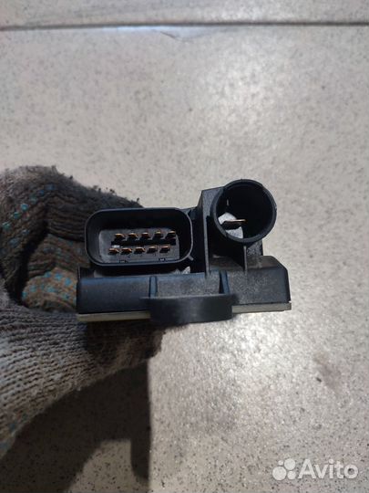 Блок реле свечей накала Mercedes GLK OM 651