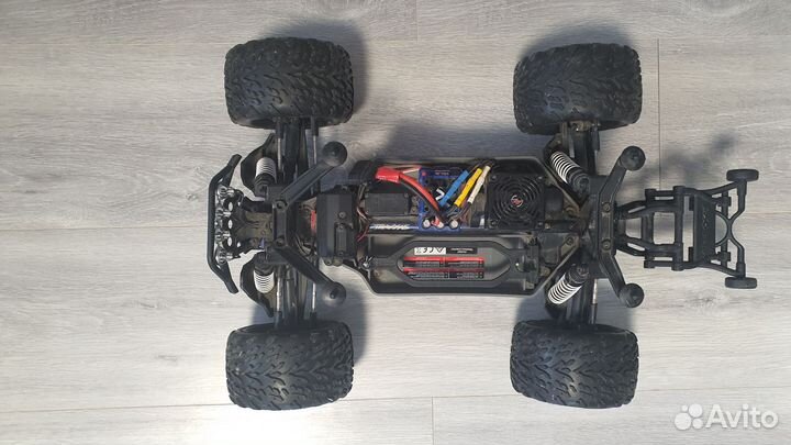 Машина на радиоуправлении Traxxas Stampede 4x4 vxl