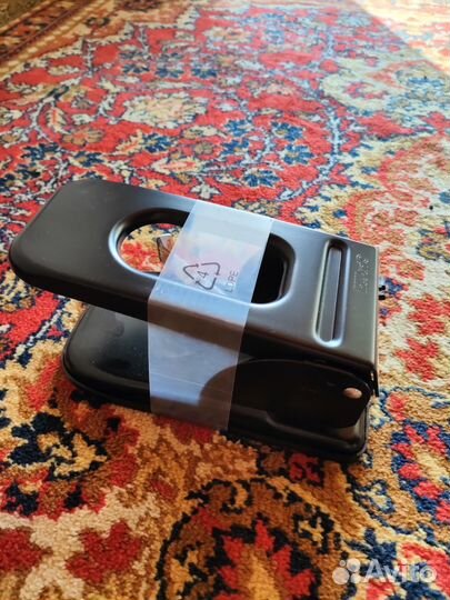 Дырокол KW-triO