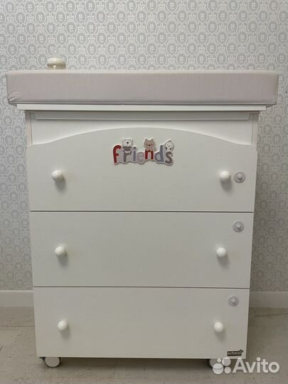 Кроватка с матрасом erbesi, бортики и белье