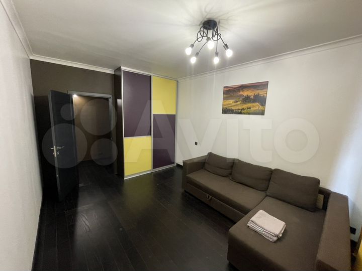 1-к. квартира, 43 м², 3/16 эт.