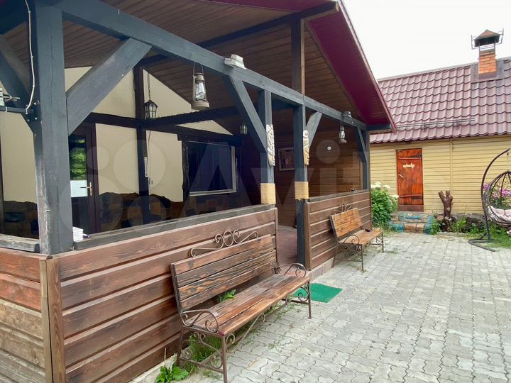 Дом 223,8 м² на участке 6 сот.