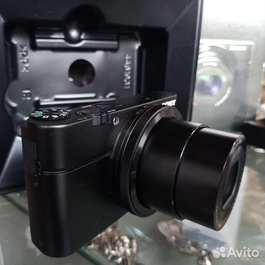 Компактный фотоаппарат sony cyber shot DSC-RX100