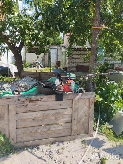 Лодочный мотор болотоход