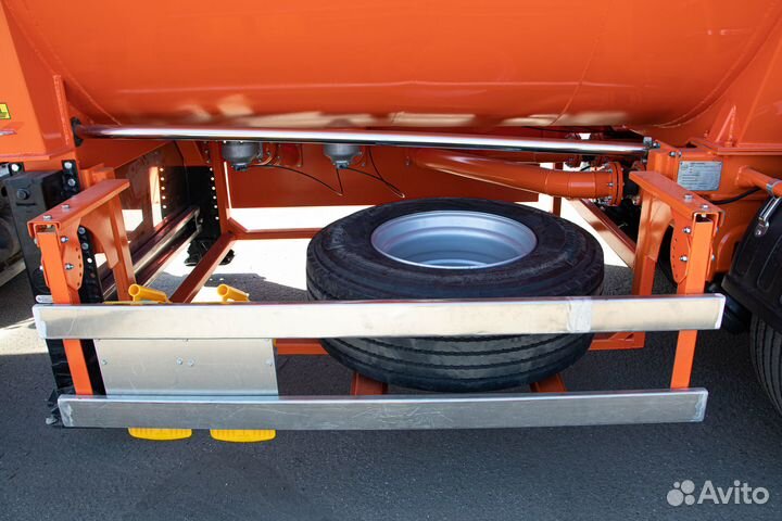 Полуприцеп бензовоз Техникс 914212, 2023