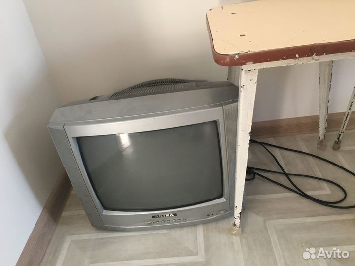Телевизор
