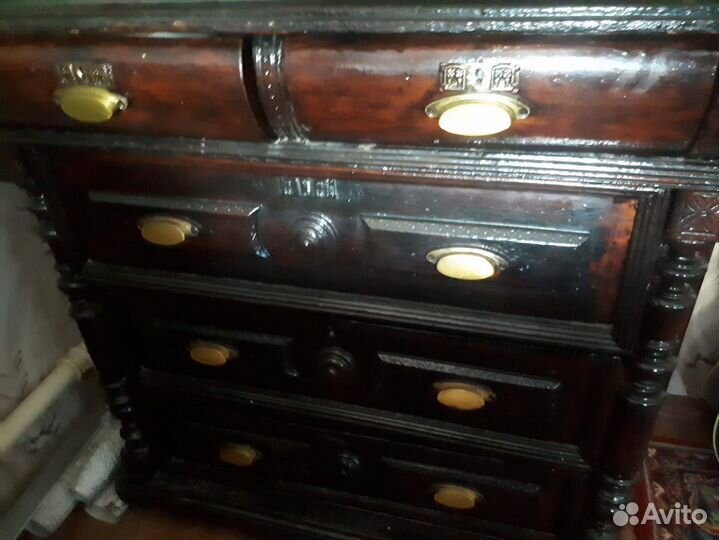 Антикварный комод