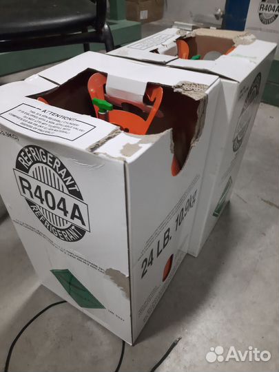 Пустые баллоны от фреона