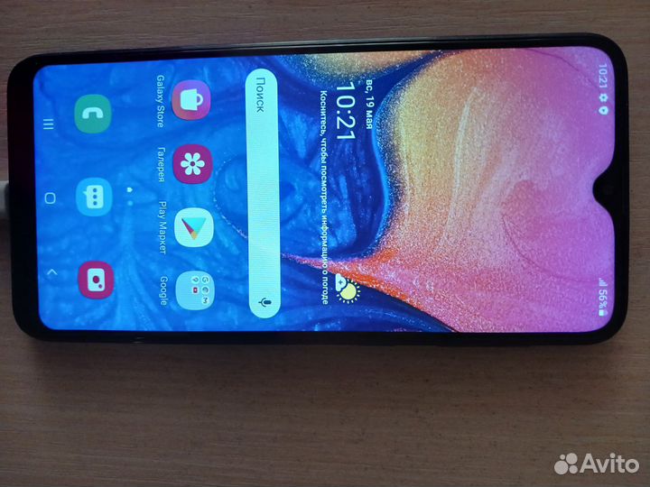 Samsung Galaxy A10, 2/32 ГБ