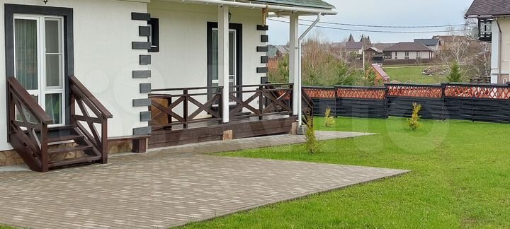 Коттедж 141,6 м² на участке 13 сот.