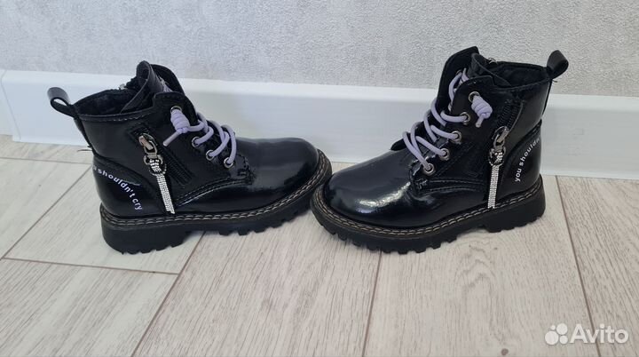 Сапожки для девочки