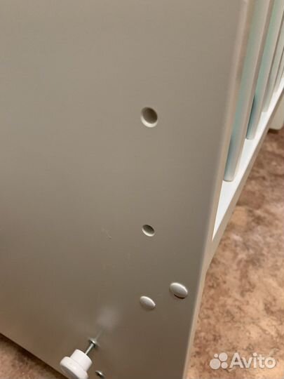 Кроватка детская с маятником, б/у