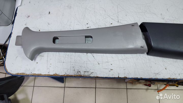 Обшивка центральных стоек toyota corolla sprinter