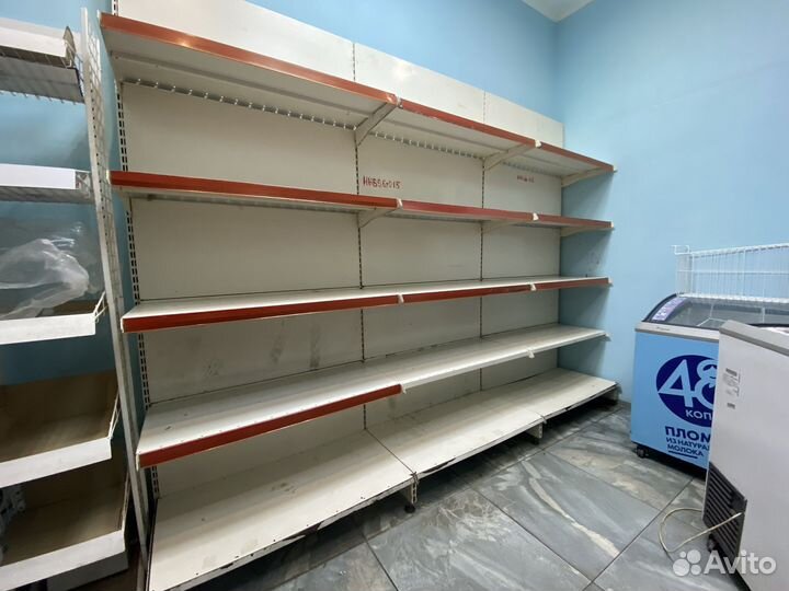 Стеллаж для магазина