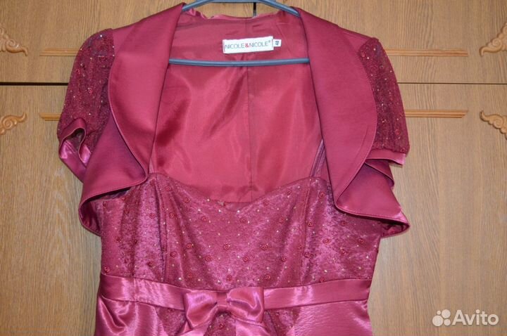 Продам вечерние платья