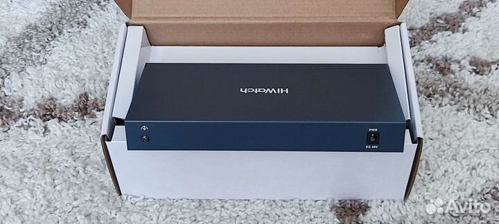 Неуправляемый PoE-коммутатор DS-S1008gp