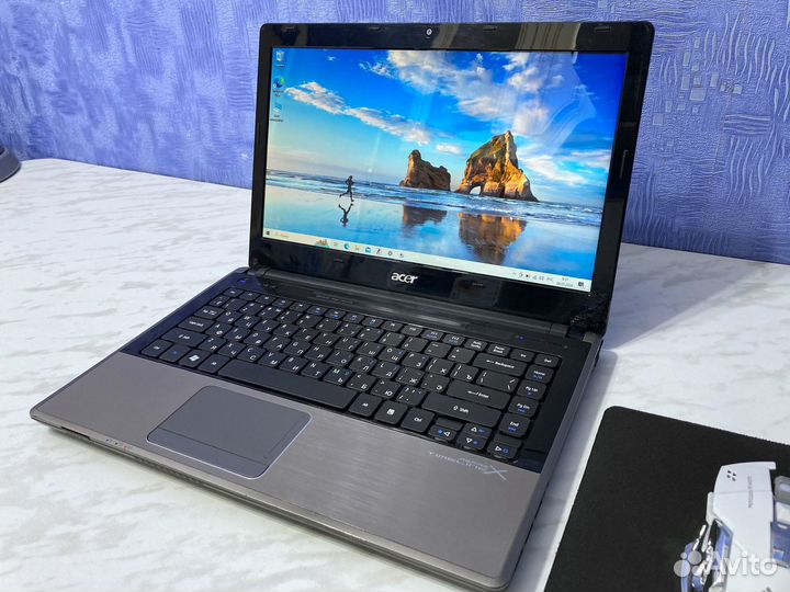 Ноутбук Acer - Intel Core i7/ 8Gb/ SSD 240Gb