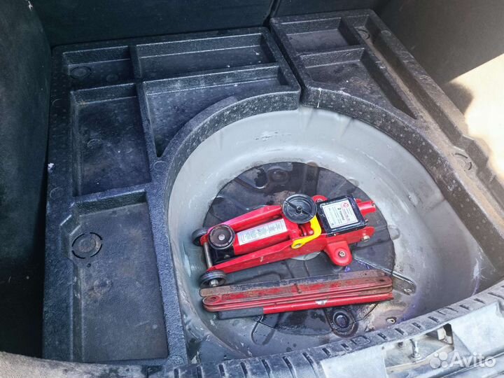 Органайзер в багажник Ford Focus