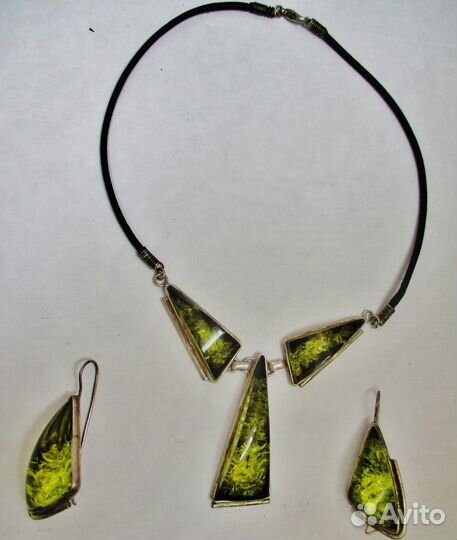 Колье и сережки из натурального янтаря в серебре