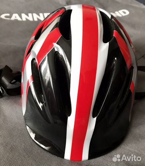 Велошлем или шлем для роликов и набор защиты