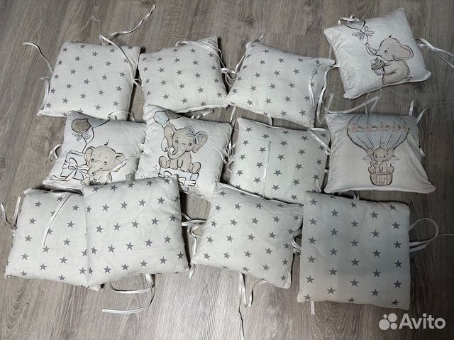 Ботики в кроватку