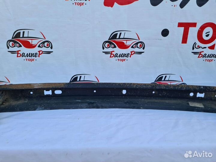 Усилитель заднего бампера Volkswagen Caddy 3