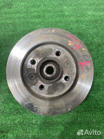 Кулак поворотный передний Renault Logan седан 1.6