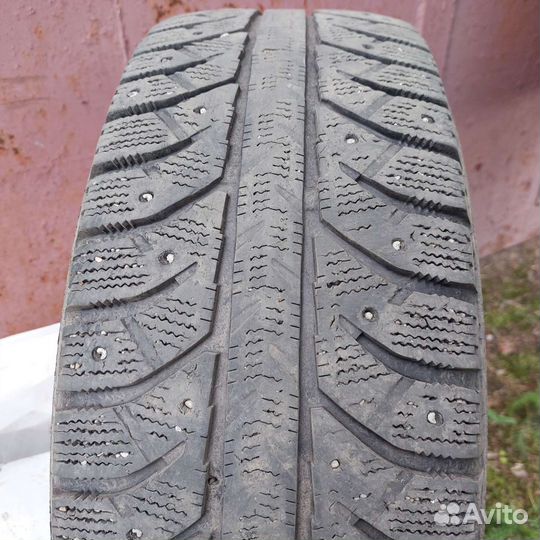 Bridgestone Ice Cruiser 7000 195/65 R15 91