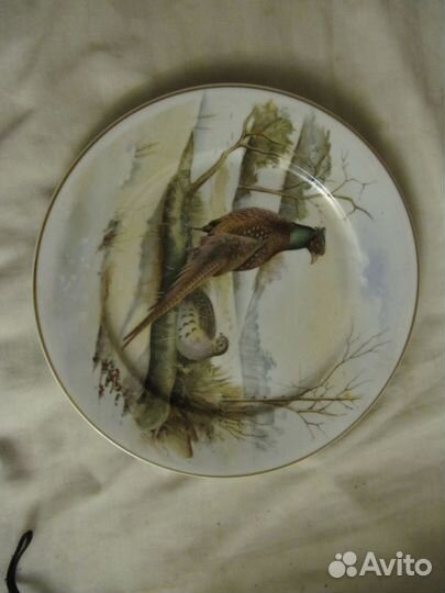 Две декоративные тарелочки