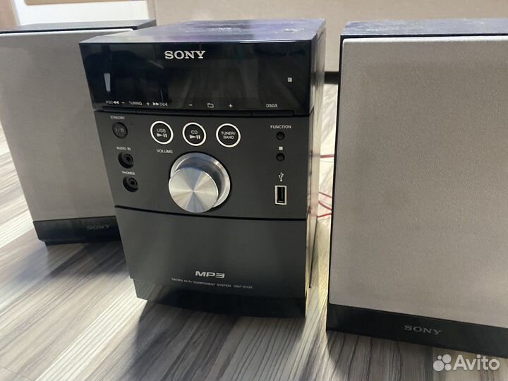 Музыкальный центр sony