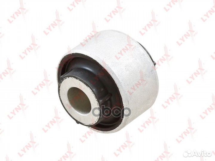 Сайлентблок подвески перед прав/лев C8622