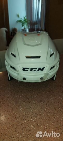 Шлем хоккейный