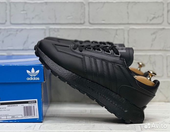 Кроссовки Adidas Retropy E5 (41-45)