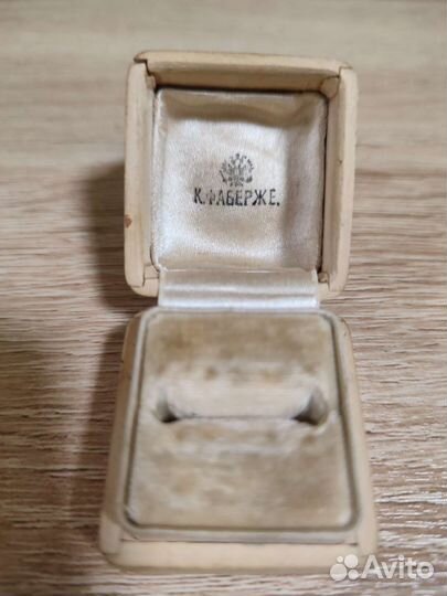 Уникальная вещь - коробочка К. Фаберже